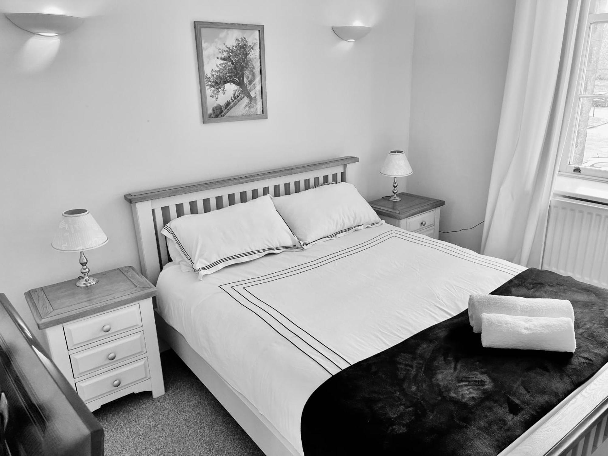 St Andrews Apartments Мейдстън Екстериор снимка