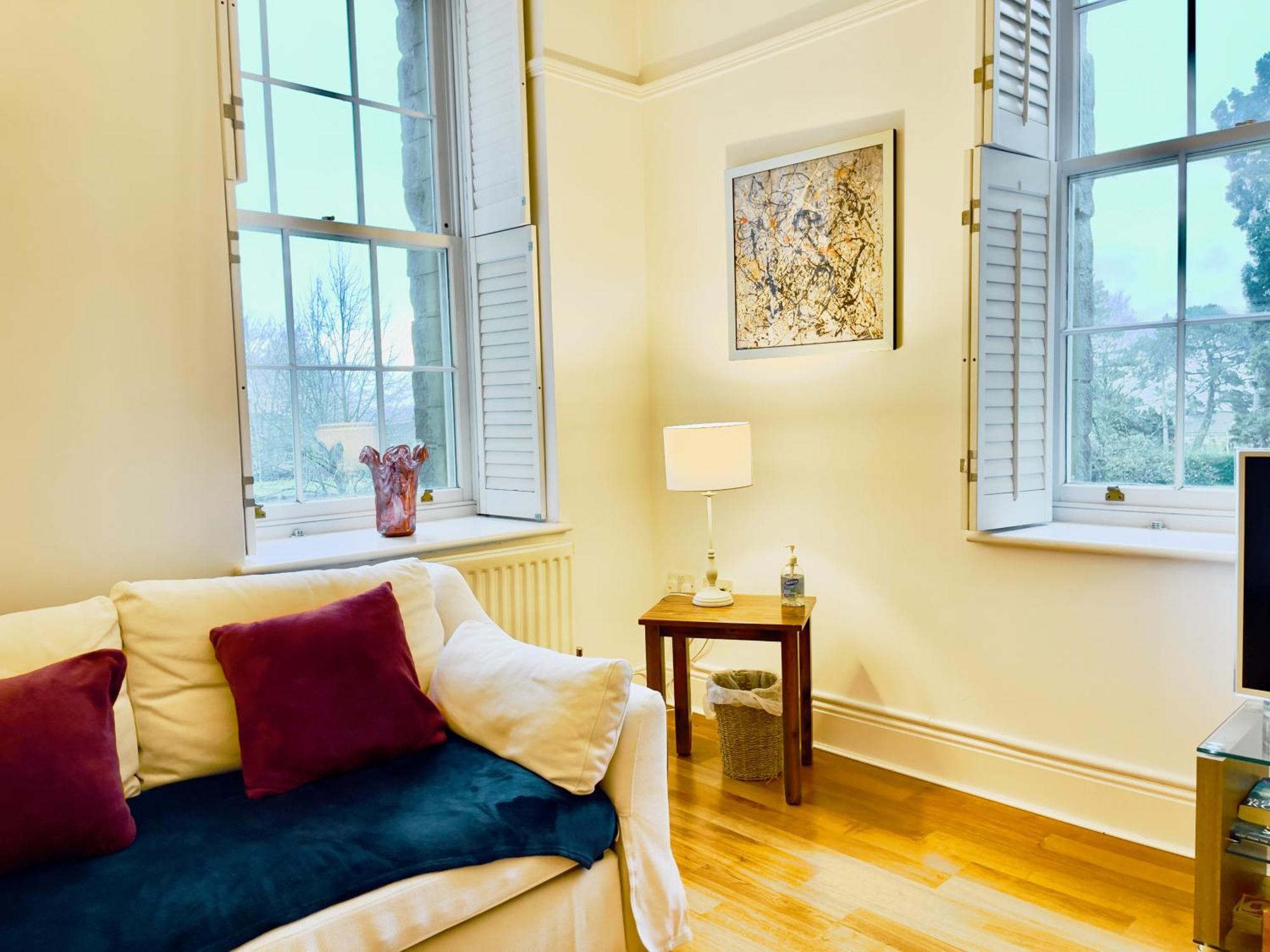 St Andrews Apartments Мейдстън Екстериор снимка